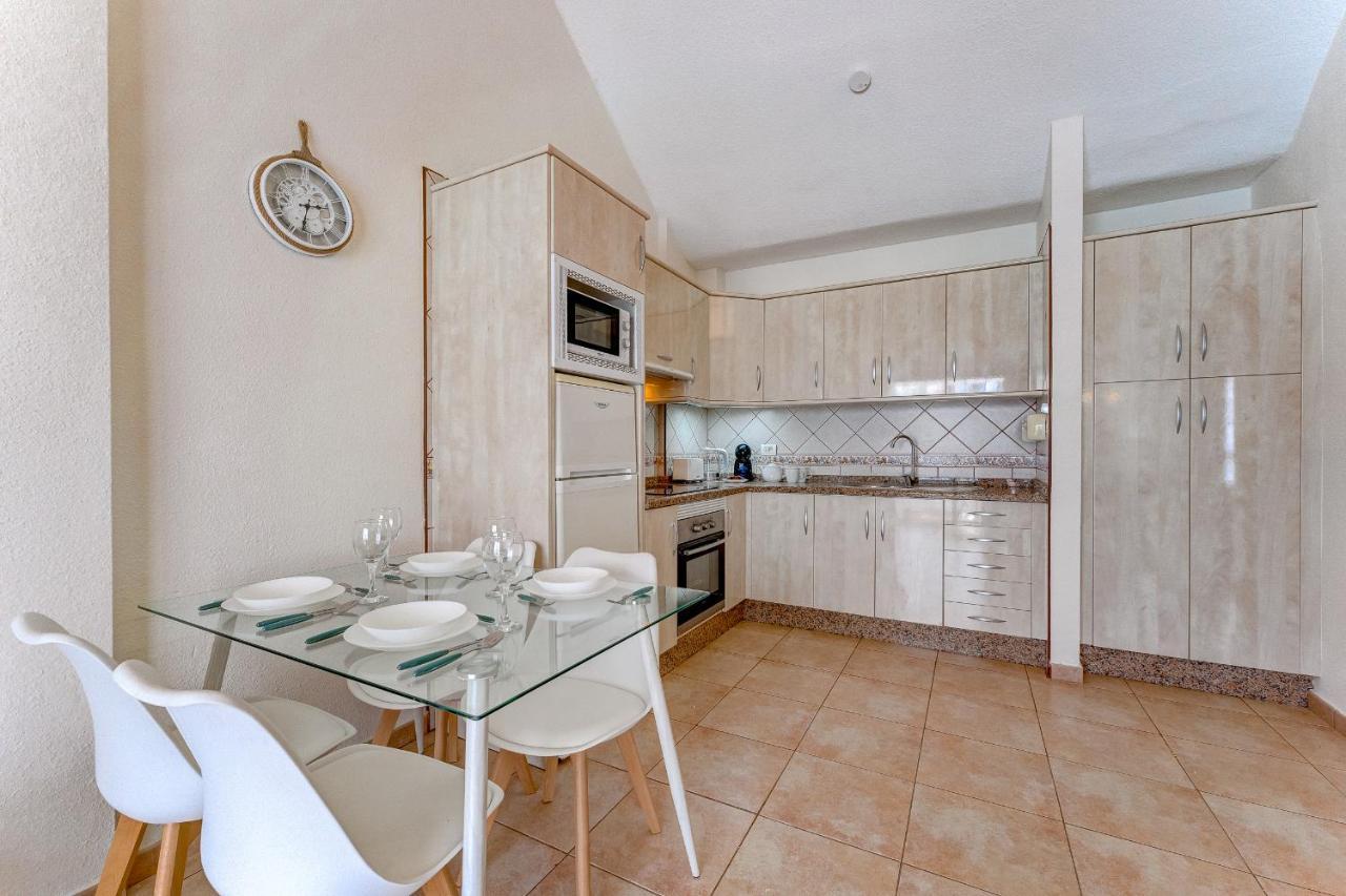 Pretty 1B Apartment In Diamantes 2, Heated Pool Лос-Крістіанос Екстер'єр фото
