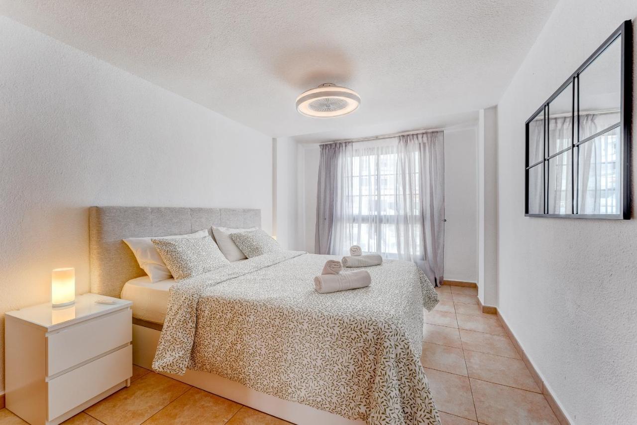 Pretty 1B Apartment In Diamantes 2, Heated Pool Лос-Крістіанос Екстер'єр фото